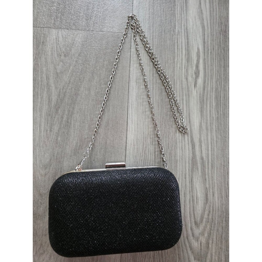 Jessica McClintock Hard Case Black Evening Clutch Purse With Chain